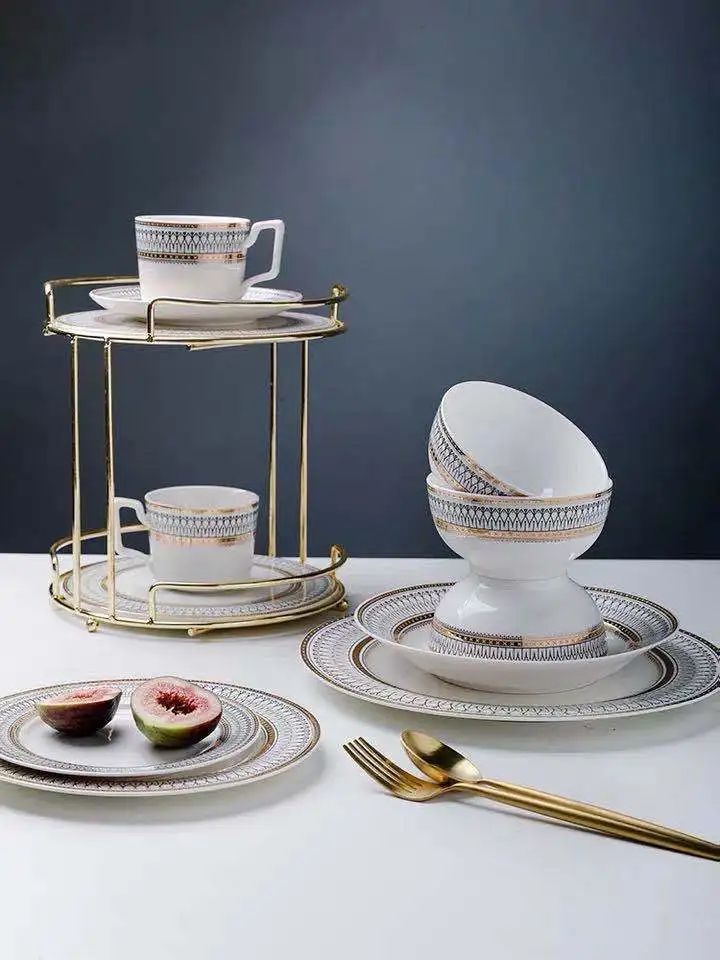 Nordic Dinnerware Set for Party - Image 3