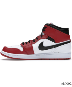 Alternative view of AJ 1 Mid Chicago (2020) Shoes Sneakers - nk0002546