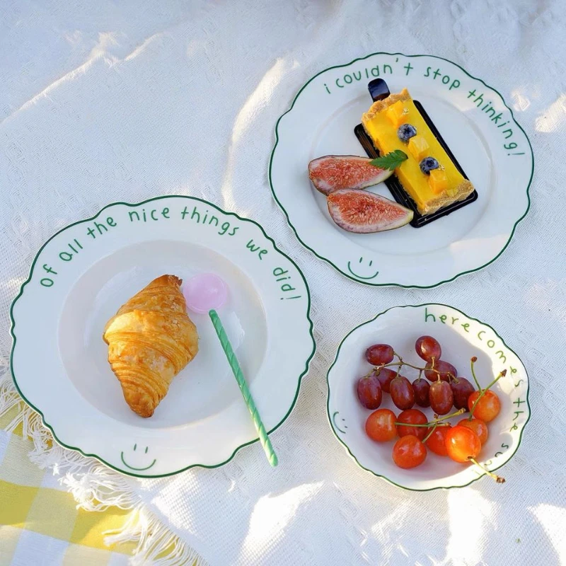 Creative Lace Smiling Face Plate Simplified Ceramic Plates