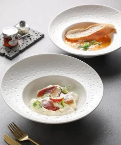 European Style White Ceramic Dinner Plate