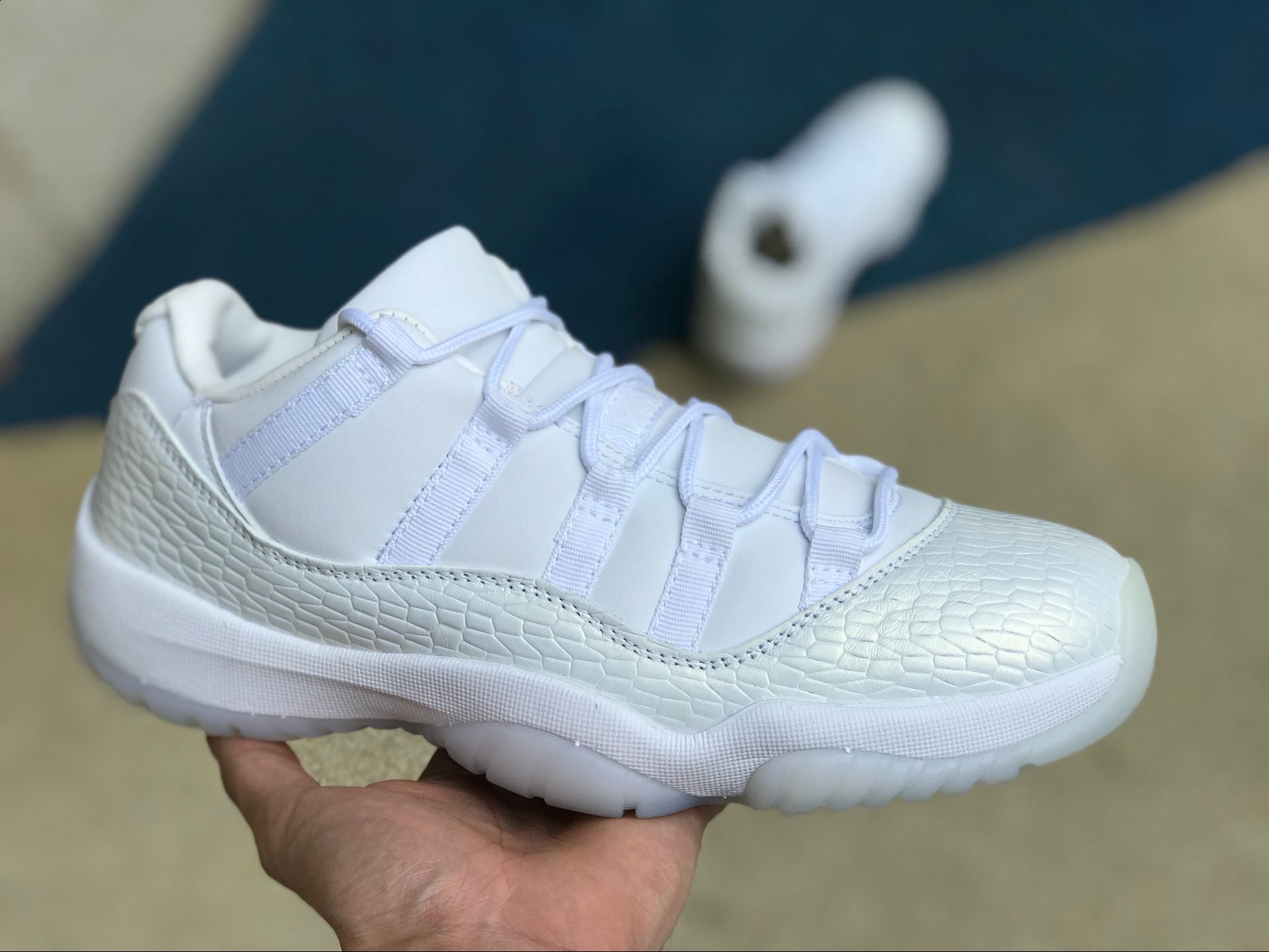 AJ 11 Retro Low Heiress Pure Platinum Shoes Sneakers - nk0000615 - Image 7