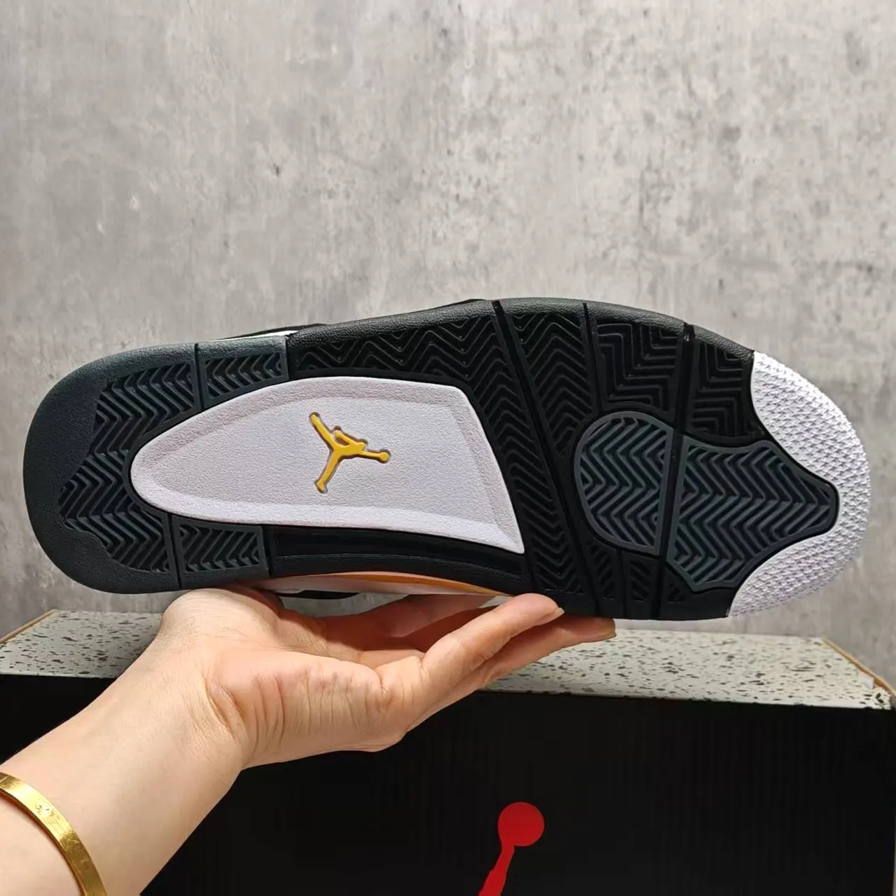 AJ 4 Tour Yellow (2026) Shoes Sneakers – nk0003475 - Image 16