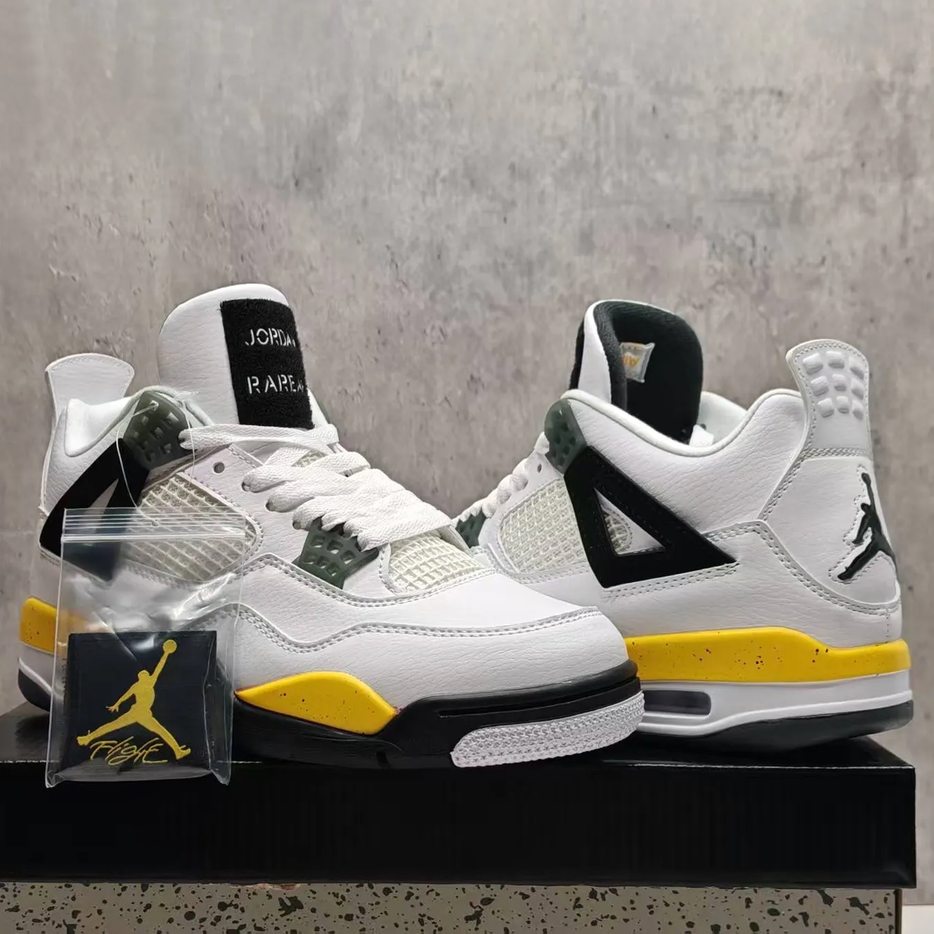 AJ 4 Tour Yellow (2026) Shoes Sneakers – nk0003475 - Image 7