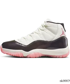 Alternative view of AJ 11 Neapolitan Custom Shoes Sneakers – nk0003953