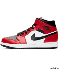 Alternative view of AJ 1 Mid Chicago Toe Shoes Sneakers – nk0004494
