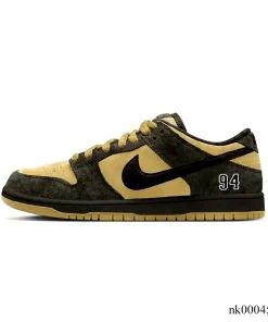 Alternative view of SUP x Dunk Low SB Camper Green Shoes Sneakers - nk0004518