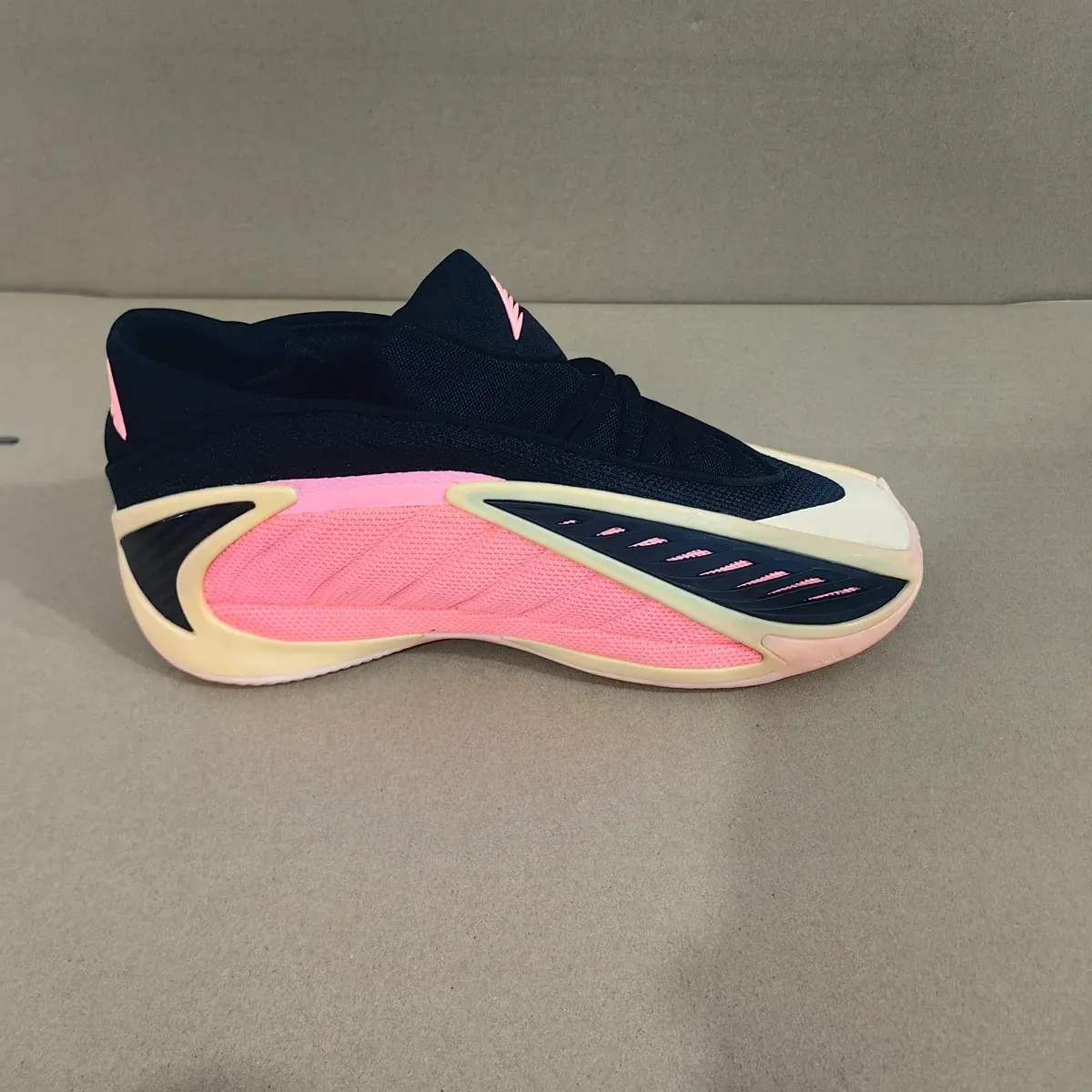 AE 2 With Love Shoes Sneakers - nk0004688 - Image 8